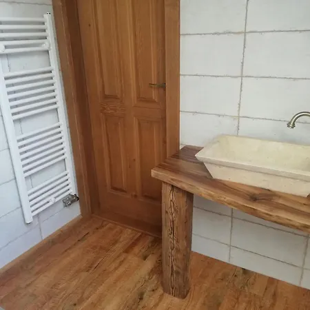 Penzion, Restaurace Jaro Vesin Brdy Vesin