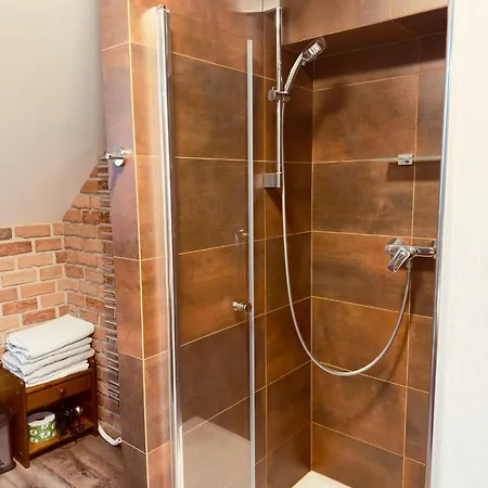 ゲストハウス Penzion, Restaurace Jaro Brdy