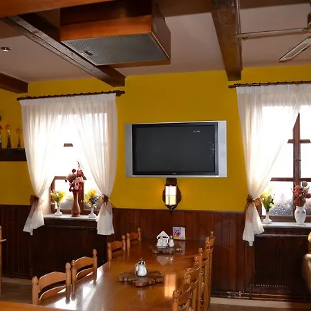 Penzion, Restaurace Jaro Brdy