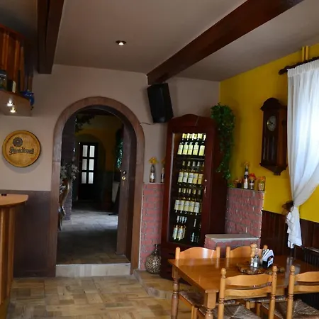 Penzion, Restaurace Jaro Brdy