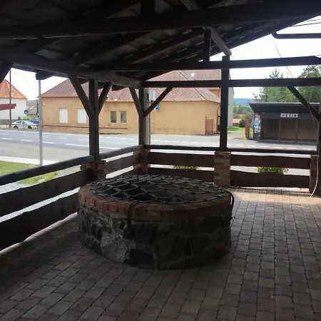 Penzion, Restaurace Jaro Brdy *