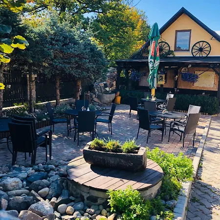 Penzion, Restaurace Jaro Vesin Brdy Maison d'hôtes Vesin
