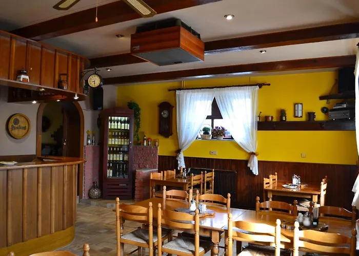 Penzion, Restaurace Jaro Brdy *