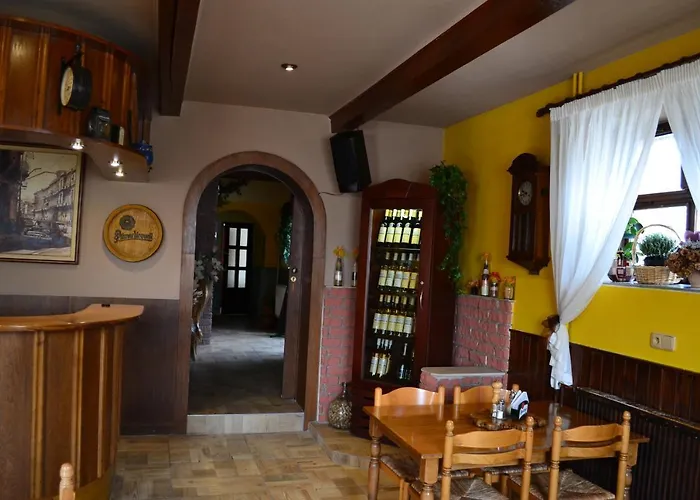 Penzion, Restaurace Jaro Brdy